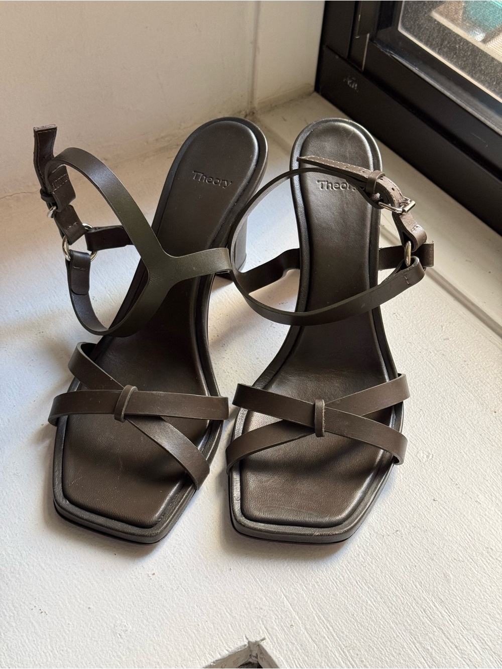 Theory Olive Green Leather Strappy Square-Toe Sandals